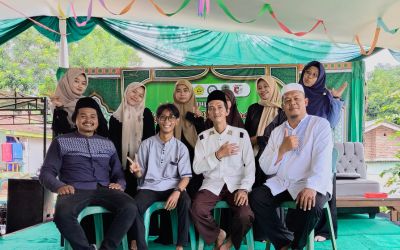 Hadir sebagai pelopor